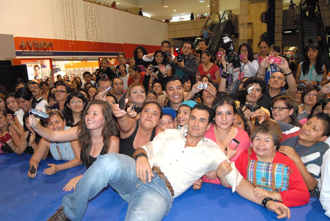 <b><a href="http://www.univision.com/temas/david-zepeda">David</a></b> también confesó que este show será todavía más cercano a las mujeres que los vayan a ver, pues la idea es que convivan con ellas y que se sientan parte del espectáculo.