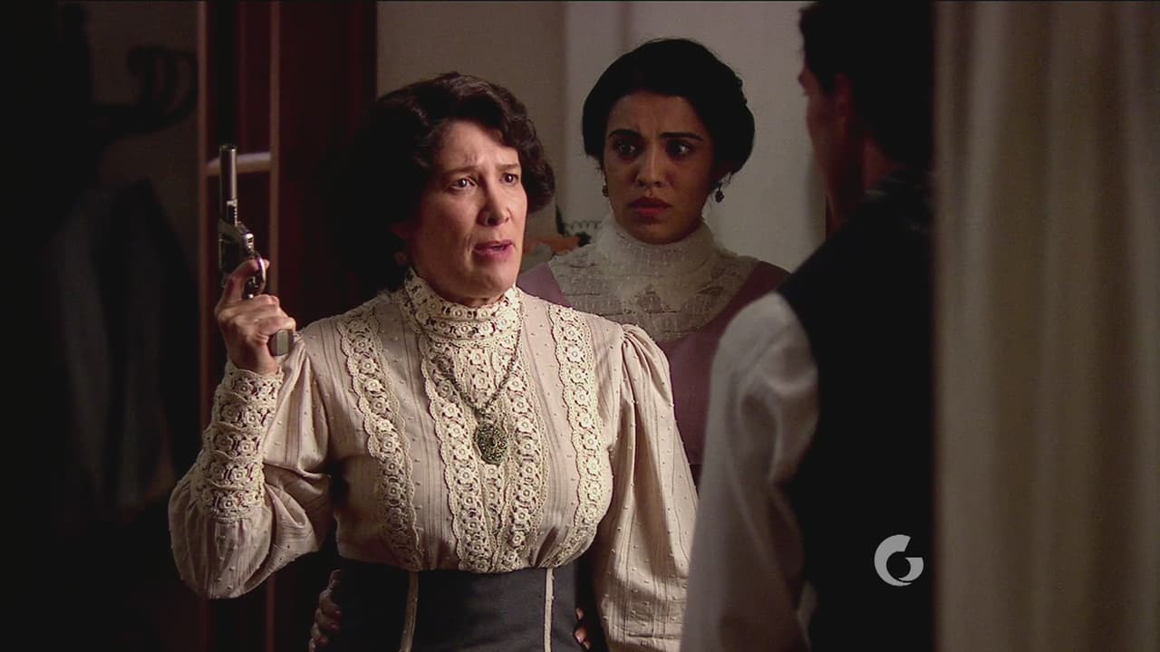 La madre de Aquiles, Natalia, se niega a dejar solos a sus hijos en esta batalla.