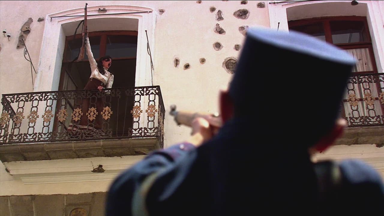 Carmen Serdán, desesperada por la muerte de su hermano, pide a gritos a todos los mexicanos que se unan a ellos para luchar contra la tiranía.