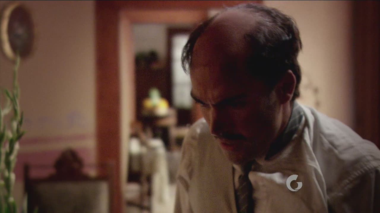 Por su parte, Aquiles no sabe qué hacer después de que todos sus hombres han muerto tras el enfrentamiento.