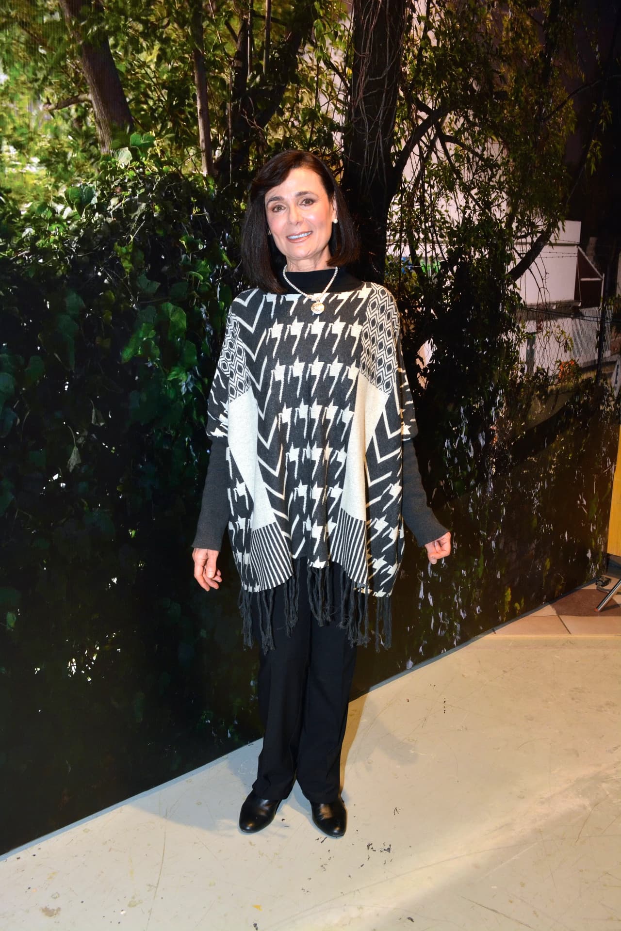 La primera actriz 
<b>Nuria Bages</b> también realizó casting para esta historia, aunque actualmente comparte créditos con 
<b><a href="http://www.univision.com/temas/jose-ron">José Ron</a></b> y 
<b><a href="http://www.univision.com/temas/esmeralda-pimentel">Esmeralda Pimentel</a></b> en la telenovela 'Enamorándome de Ramón'.