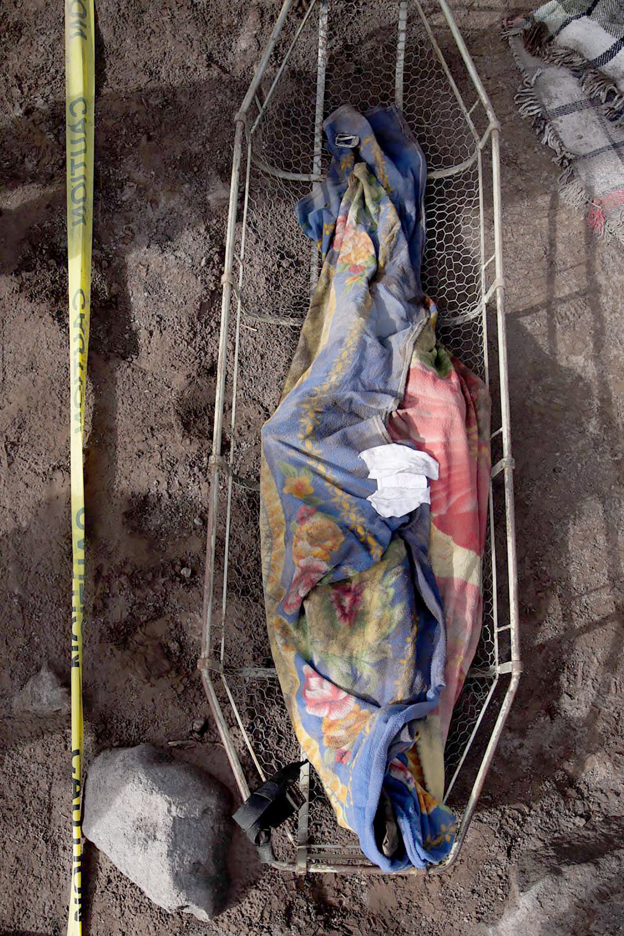 La estadística oficial de fallecidos por la erupción del volcán de Fuego en Guatemala se elevó a 85 este miércoles.