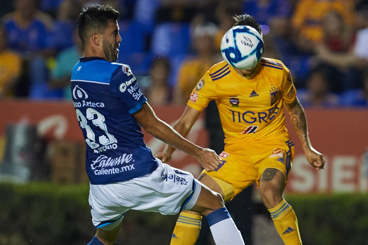 Apertura 2015 tras diez partidos Tigres sumaba 16 puntos.