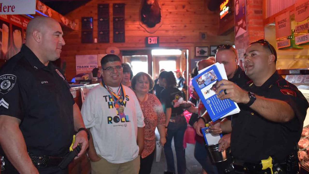 Estuvieron hasta las 9:00 pm.