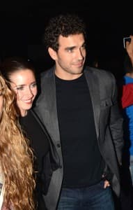 En junio de 2014 la actriz aceptó que se estaban conociendo: "Sí estoy saliendo con Marcus, la verdad es que estoy muy contenta", afirmó a la revista Quién. Pero también aseguraba que aún no eran novios, aunque no descartaba la posibilidad de que entre ellos surgiera un romance.