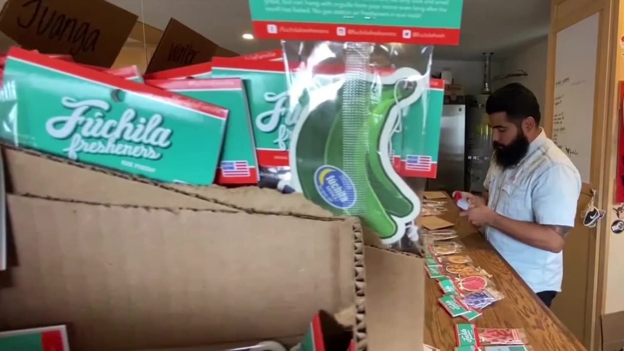 A través del aroma y el diseño este joven mexicano brinda homenaje a históricos iconos que representan sus raíces