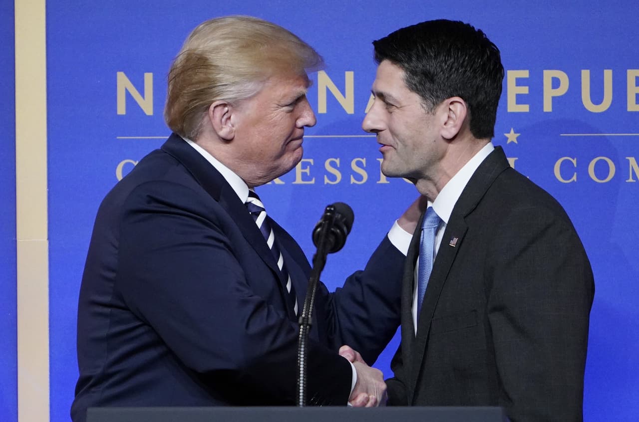 Paul Ryan dice que Trump "no sabía nada sobre gobierno" y el presidente le responde con insultos