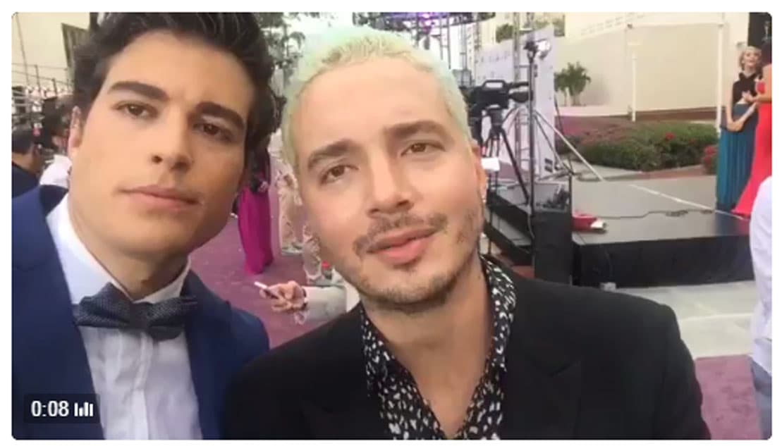 Famosos se solidarizan por terremoto en Ecuador