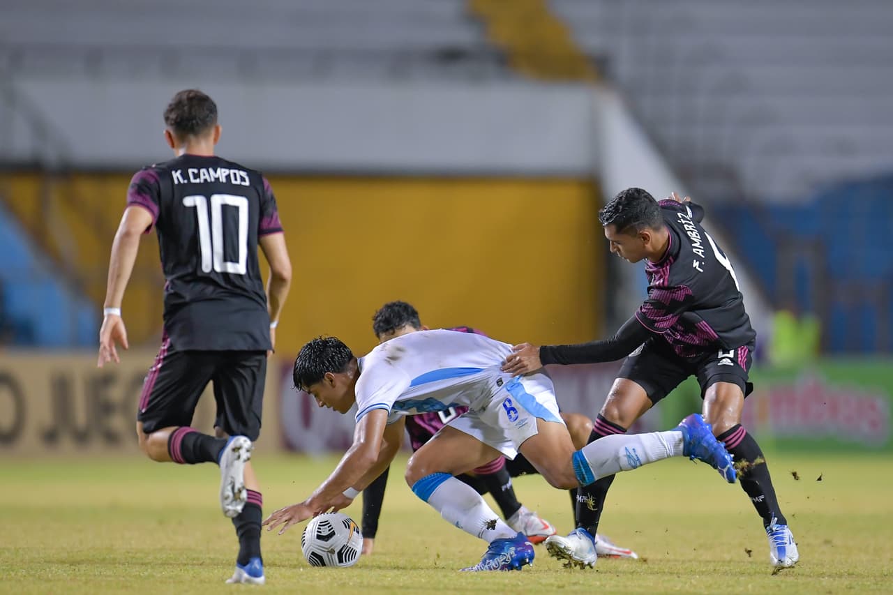 Guatemala venció a México en penales (2-1) tras empatar 1-1 en el tiempo regular para calificar al Mundial Sub-20 de Indonesia 2023; el Tri se queda sin Copa del Mundo y sin los Juegos Olímpicos de París 2024.