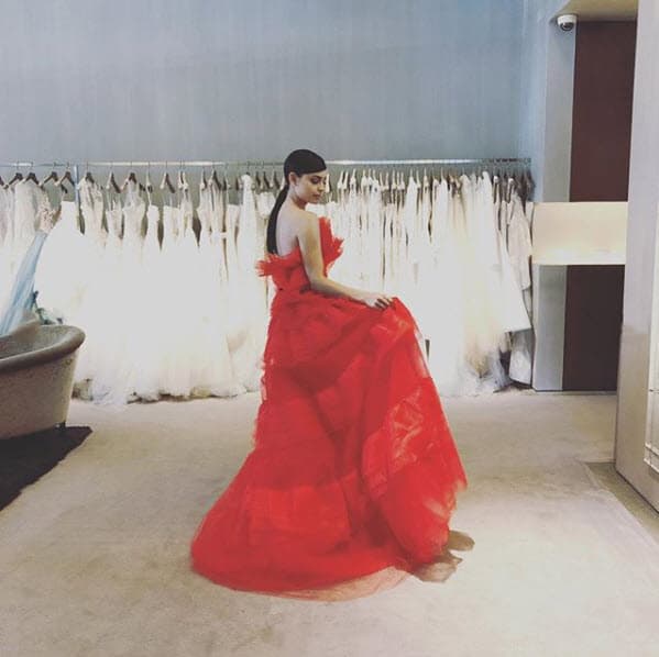 Uno de ellos fue este rojo, el cual era perfecto para usarlo en alguna premiación.