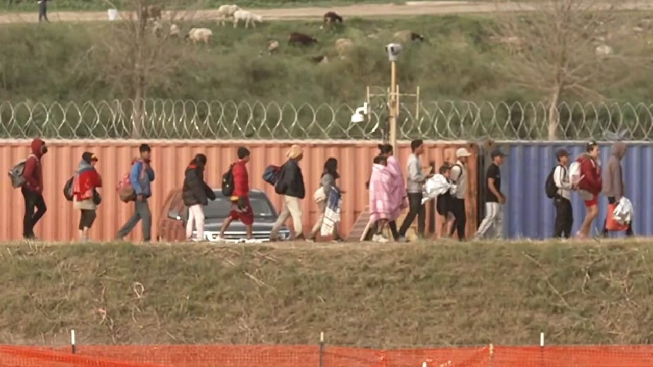 Nueva orden del gobierno pone en riesgo de deportación a miles de inmigrantes legales