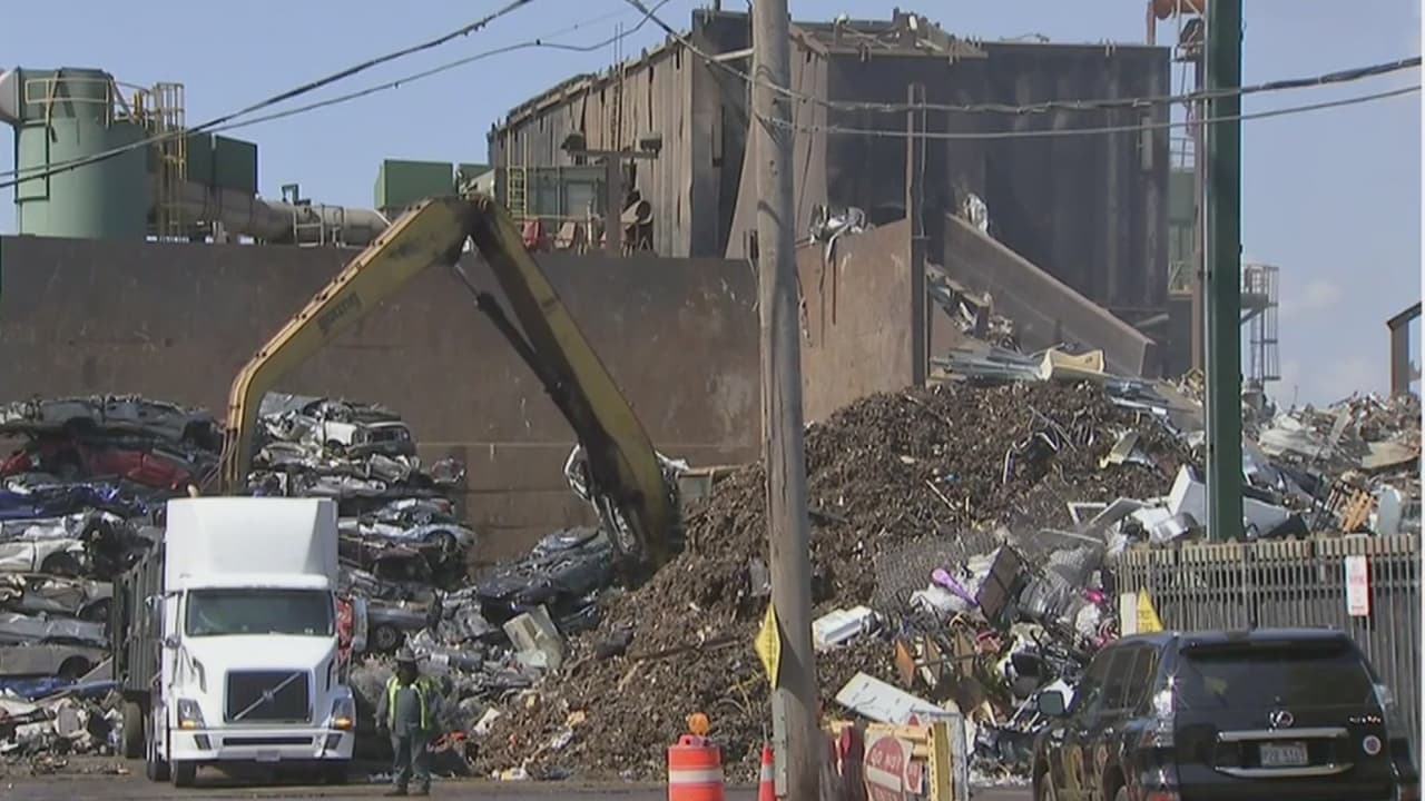 Activistas ambientales piden una reunión con la alcaldesa Lori Lightfoot para tratar el tema de General Iron