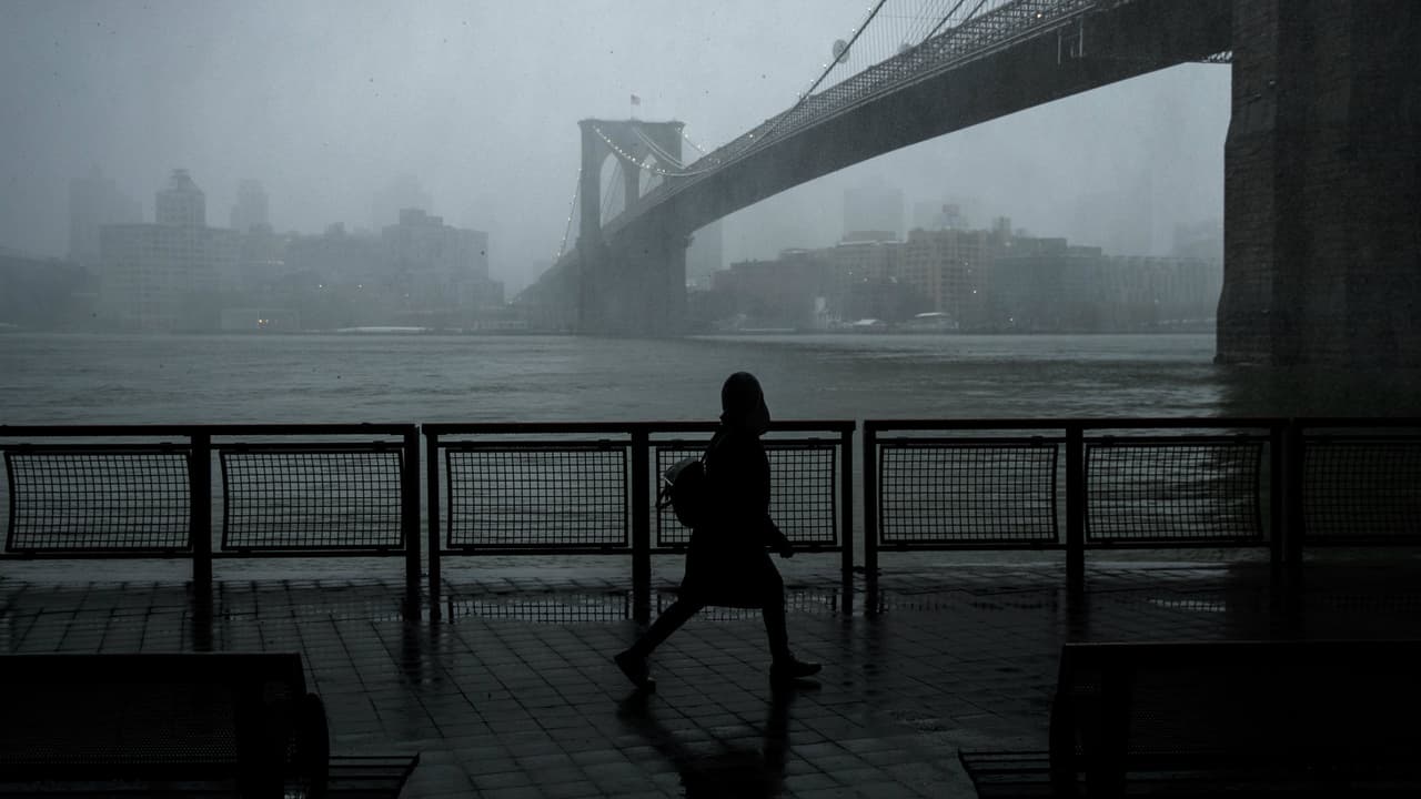 Tormenta puede dejar hasta un pie de nieve en Nueva York a partir de este martes por la noche