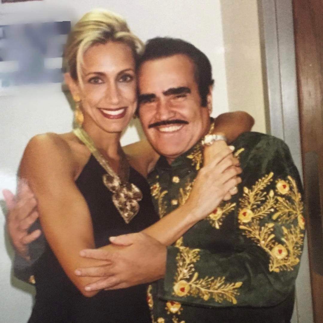 Vicente Fernández es otro de los famosos que integran el álbum de fotografías que La Flaca ha guardado a través del tiempo.