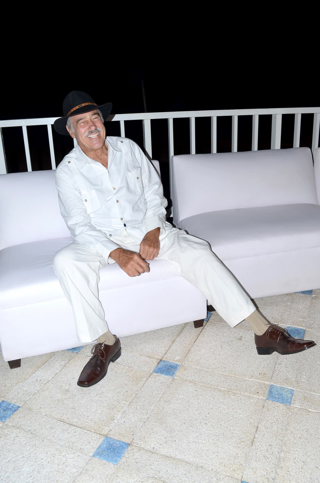 Desde 2006 
<b><a href="http://www.univision.com/temas/andres-garcia">Andrés García</a></b> no aparece en telenovelas. Recientemente se ha visto envuelto en escándalos por varias declaraciones desafortunadas hacia otros actores, pero lo que más ha llamado la atención de los medios han sido sus constantes enfermedades, las cuales lo han obligado a quedar inmóvil en su cama por varios meses.