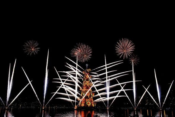 Durante la ceremonia, se presentó por primera vez el logotipo de los Juegos Paralímpicos de 2016 que se celebrarán en Río de Janeiro dos semanas después de los Olímpicos.