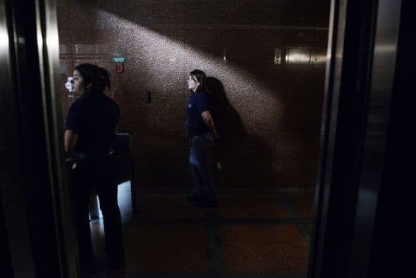 La ministra de Comunicación, Delcy Rodríguez, indicó en un mensaje en el canal estatal de televisión que el Gobierno trabaja para restituir "el servicio con la mayor celeridad posible" aunque "la recuperación plena de este importante servicio será de forma progresiva".