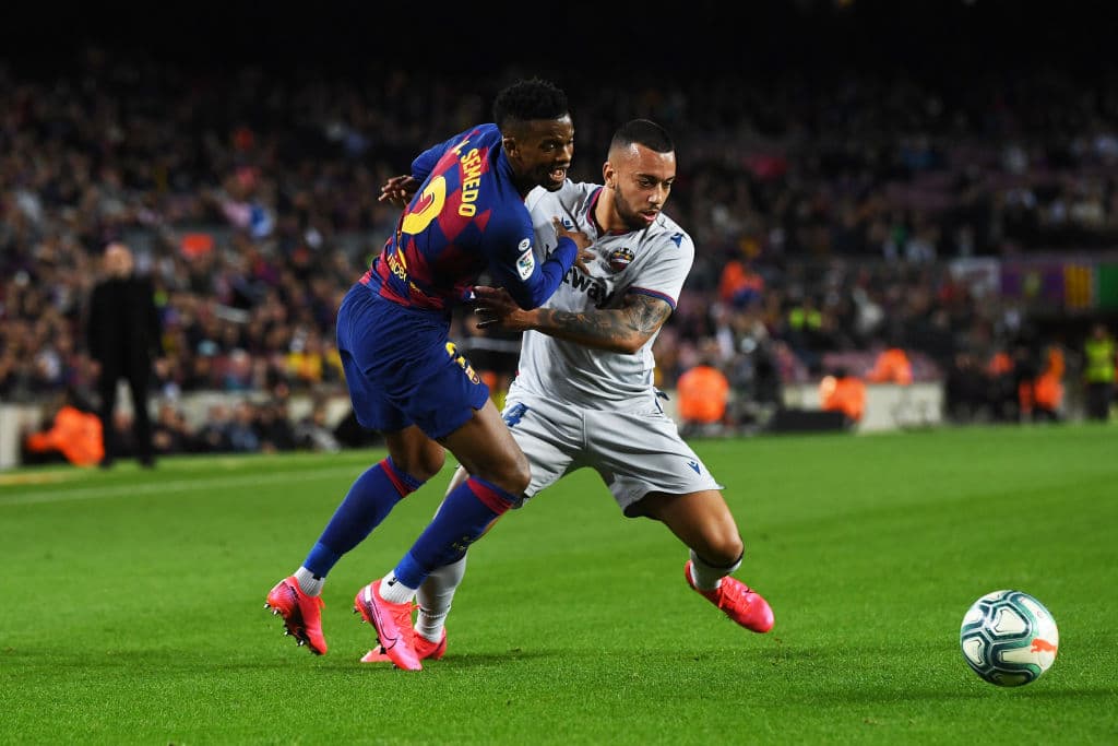 El Barcelona venció al Levante 2-1 con doblete de Ansu Fati, que consiguió un nuevo récord: el jugador más joven en marcar dos goles en los 91 años de La Liga. El Barça llegó a 46 puntos y sigue debajo del Real Madrid.