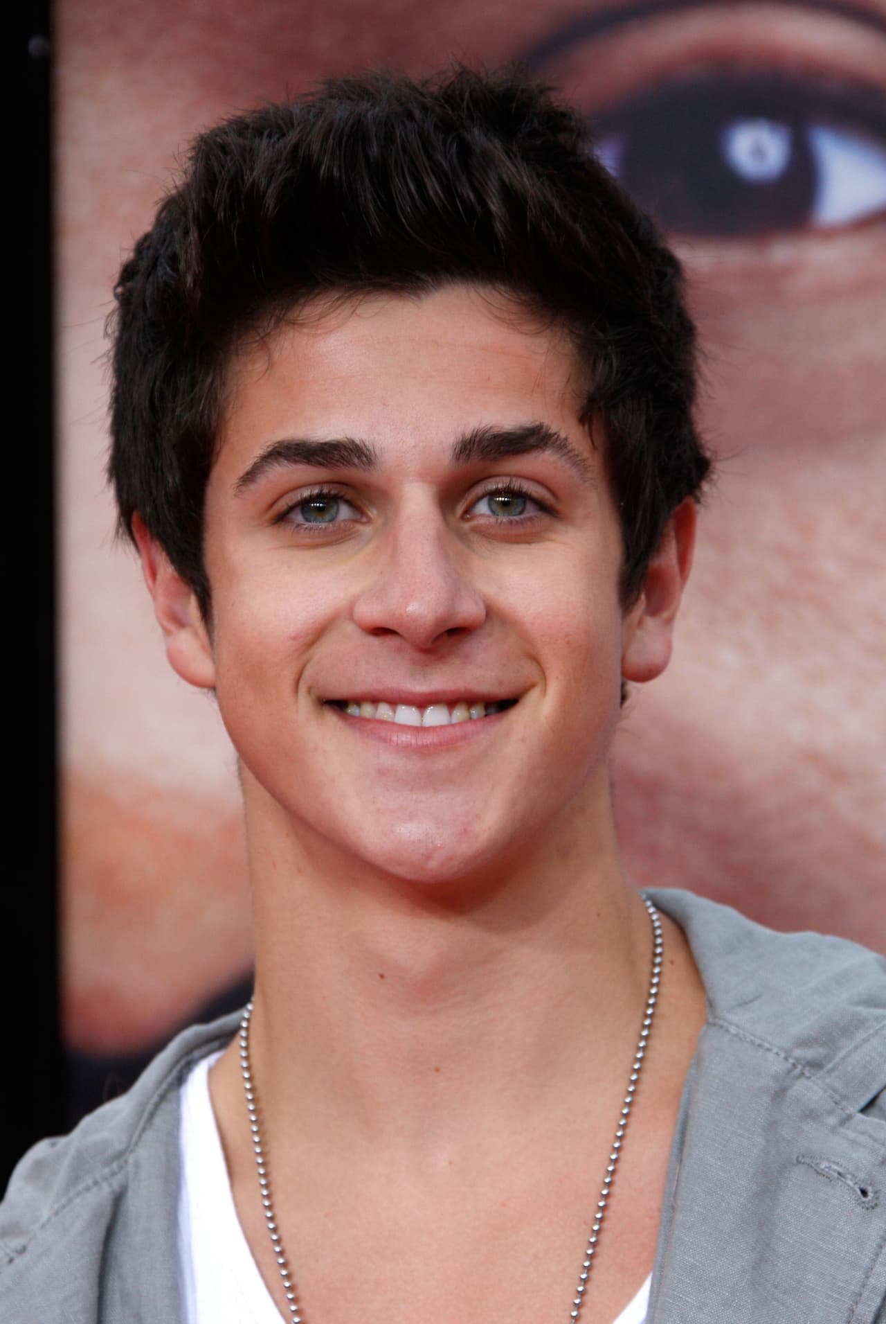 <b>#10 David Henrie </b>
<br>De 2007 a 2012, David Henrie dio vida a Justin Russo en la serie de Disney Channel ‘Wizards of Waverly Place’.