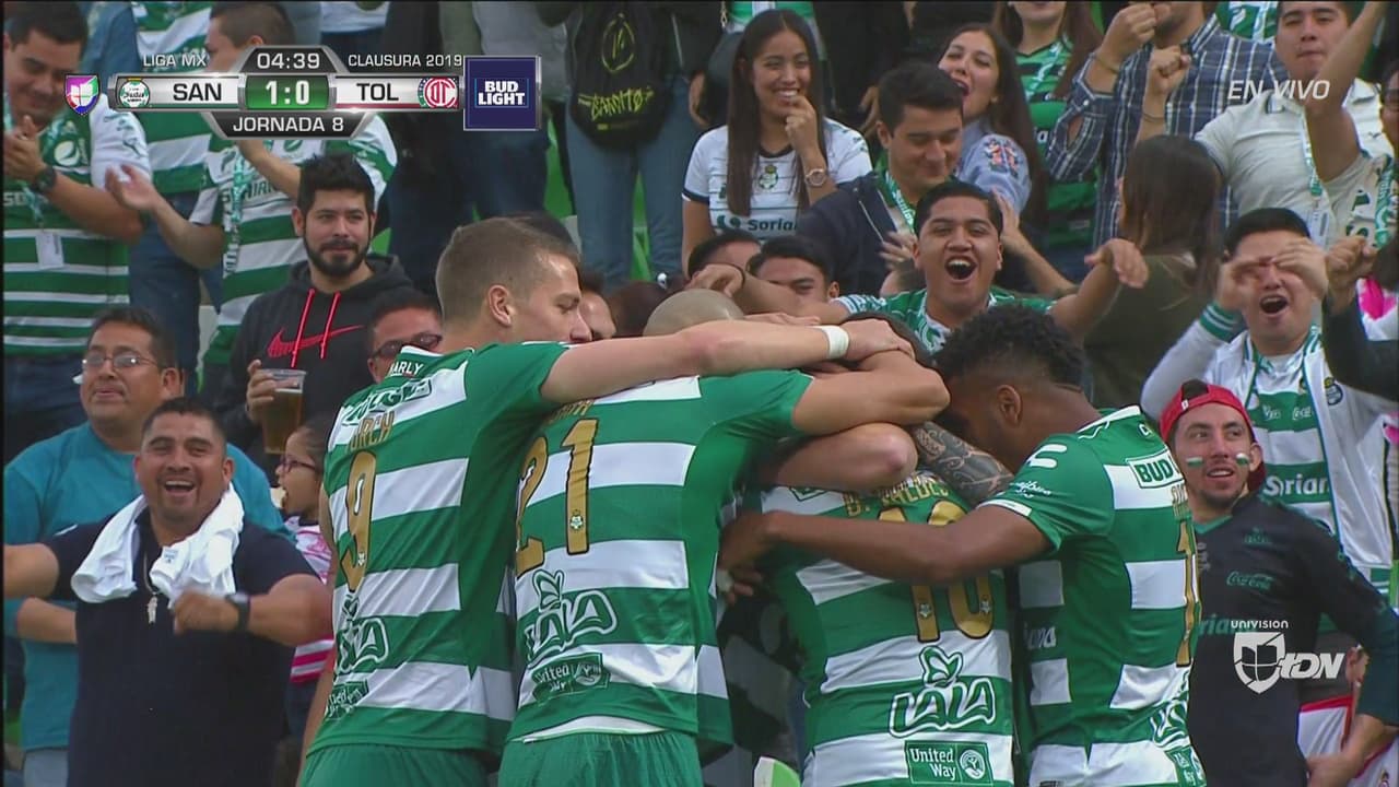 ¡Qué clase de gol firmó Valdés!