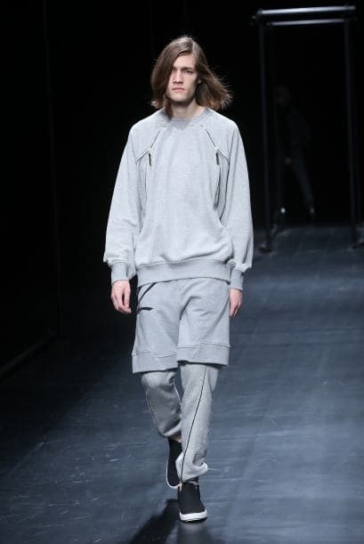 Este diseñador busca crear prendas con detalles y una linda estructura.