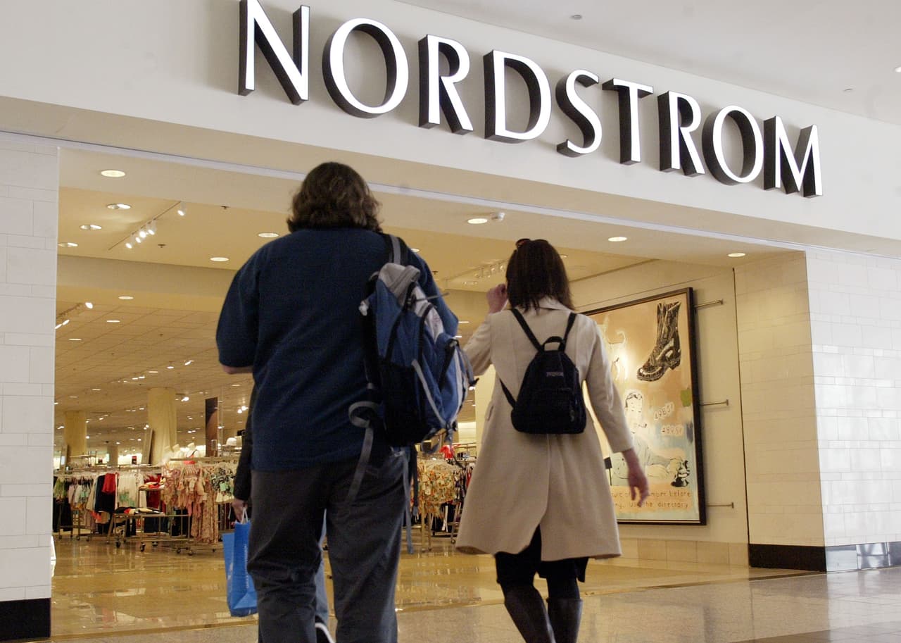 Nordstrom cierra su tienda en Arden Fair Mall debido a los efectos económicos del coronavirus