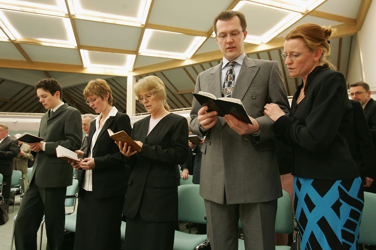 Rusia suspende por "extremismo" la actividad de los testigos de Jehová