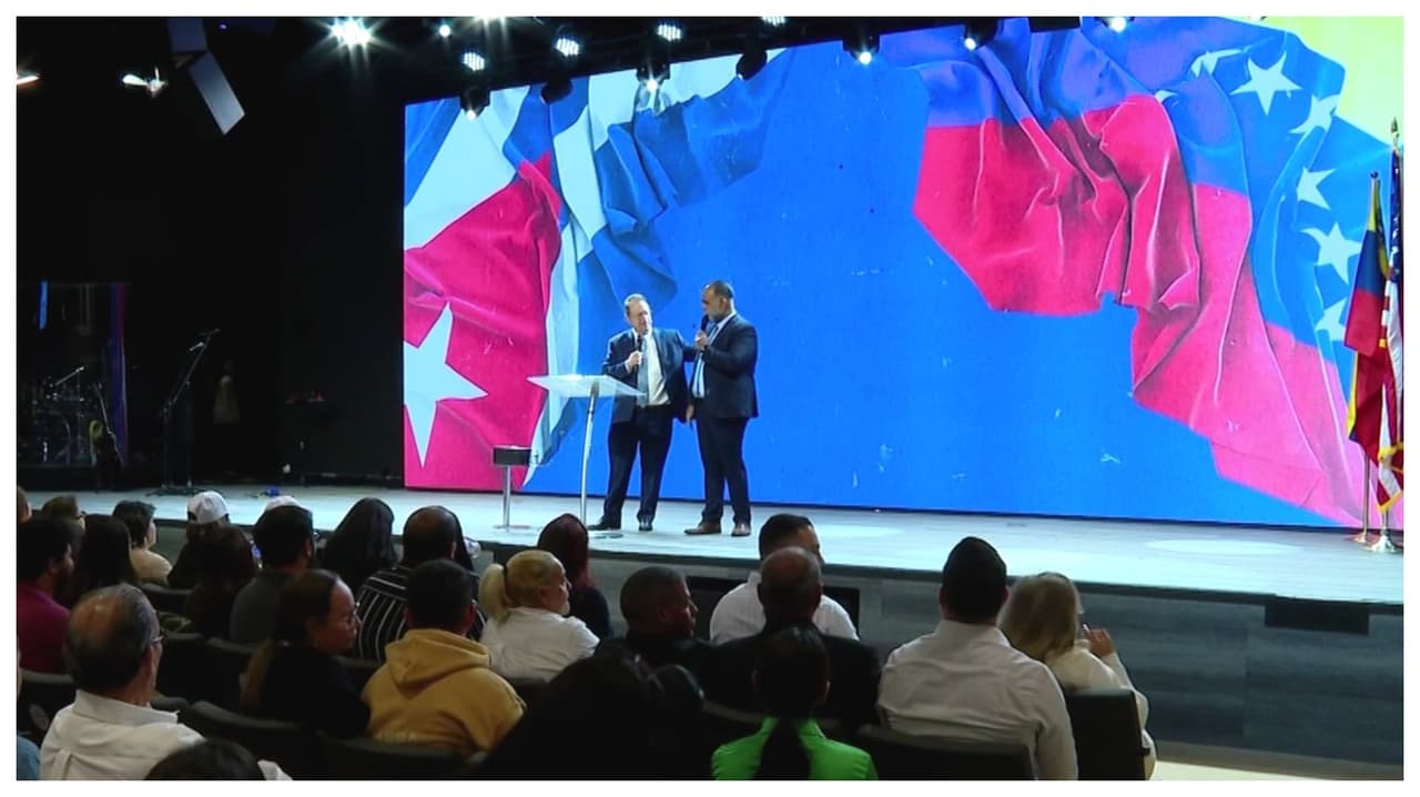 Oración masiva en Florida por libertad de Cuba y Venezula