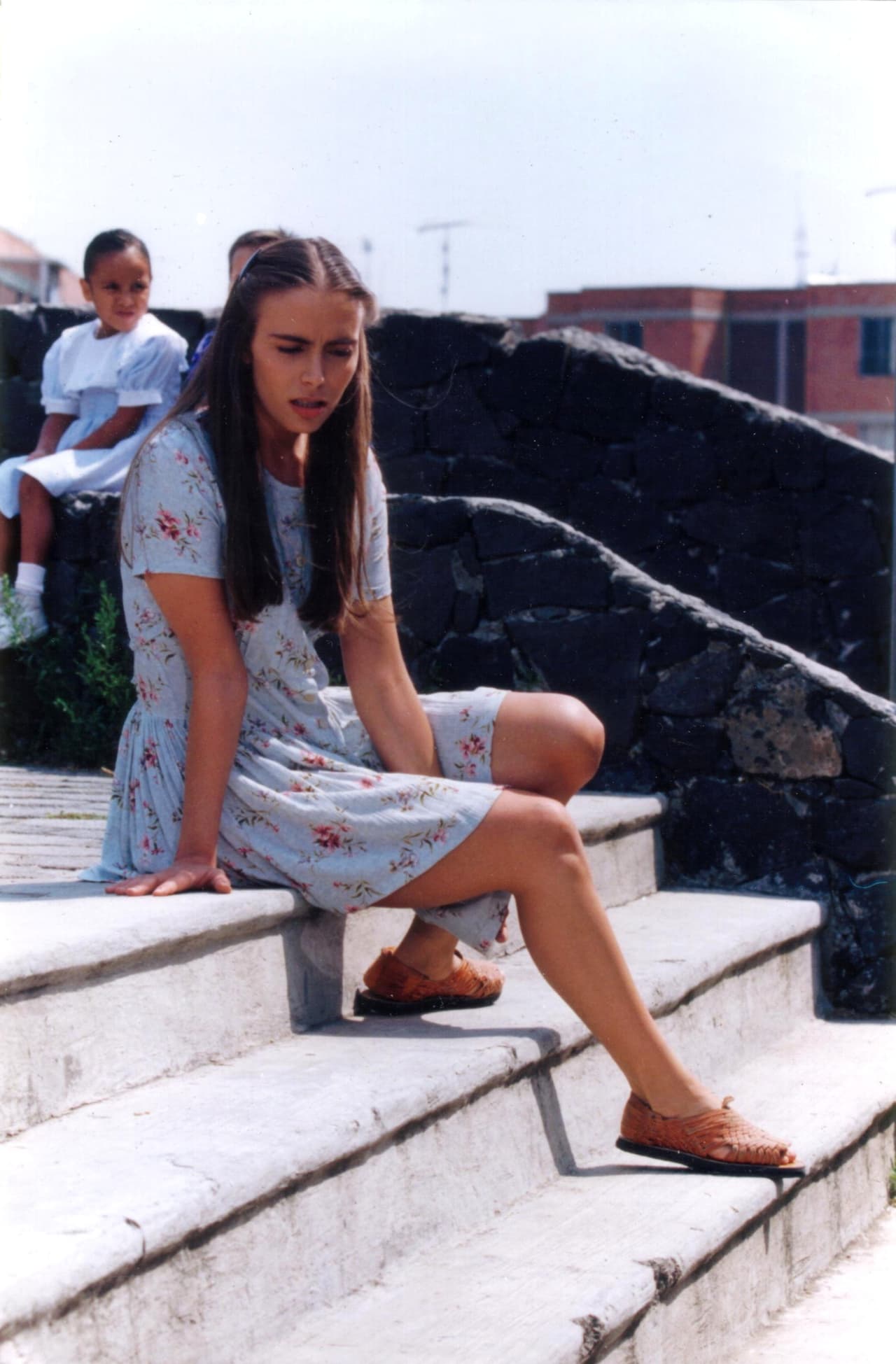 <b>Sasha Sökol</b> era la actriz que 
<b><a href="https://www.univision.com/temas/carla-estrada">Carla Estrada</a></b> quería para interpretar el personaje central de 'Los parientes pobres', pero la vida de excesos que manejó durante los primeros años de la década de los 90 se lo impidieron.