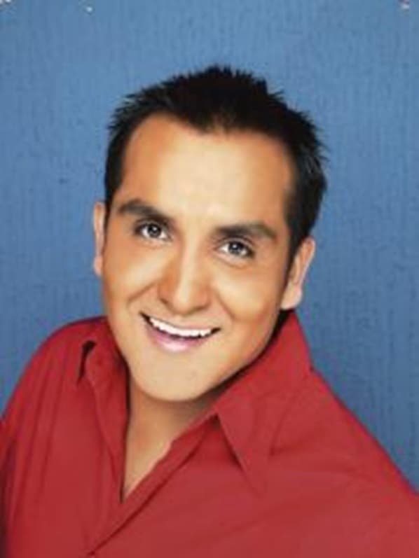 Arturo Rivera, publirrelacionista y entrañable amigo de Jenni, viajaba ese día con ella y su nombre figuró en la lista de fallecidos.