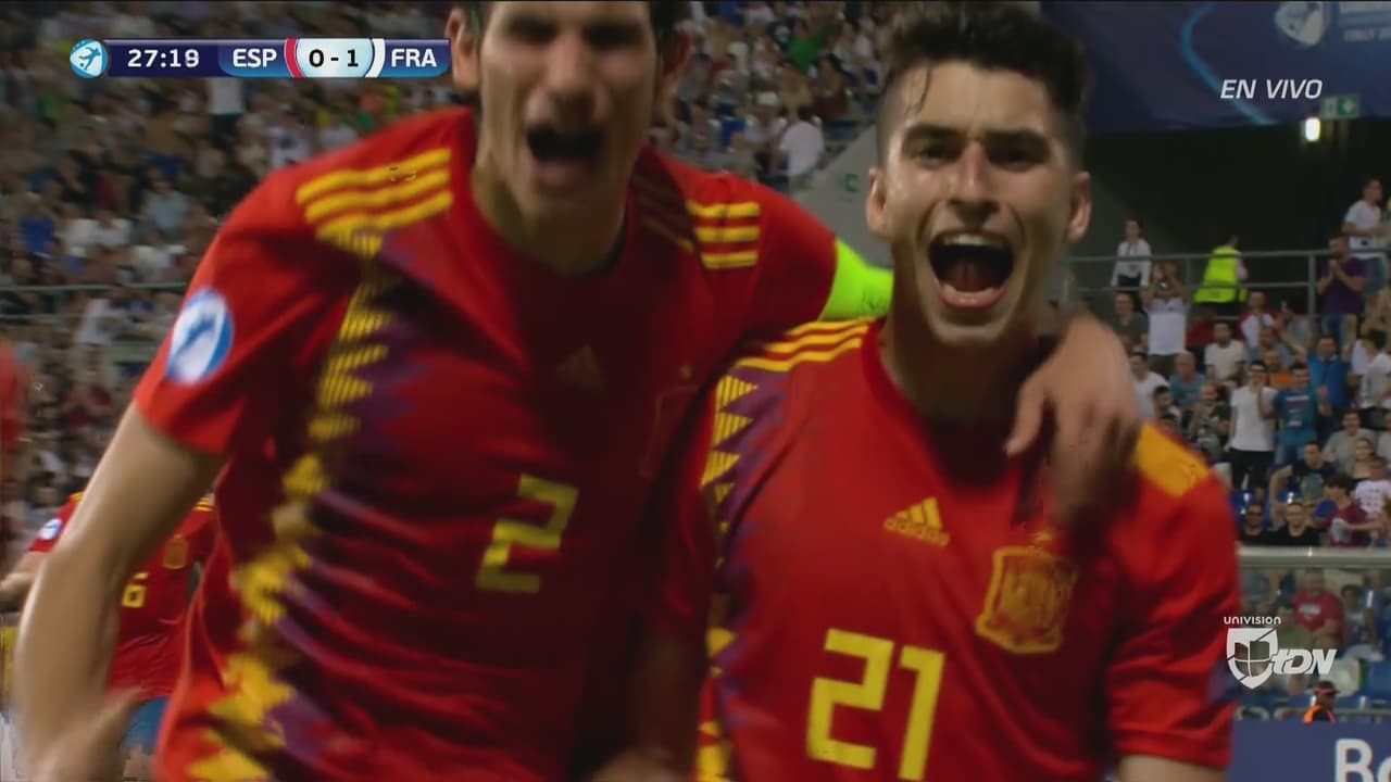 Bernardoni es bueno, pero no es Superman: España empata 1-1 merecidamente