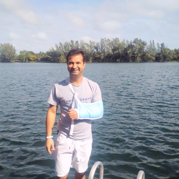 Carlos Curbelo se accidenta en 'hoverboard'