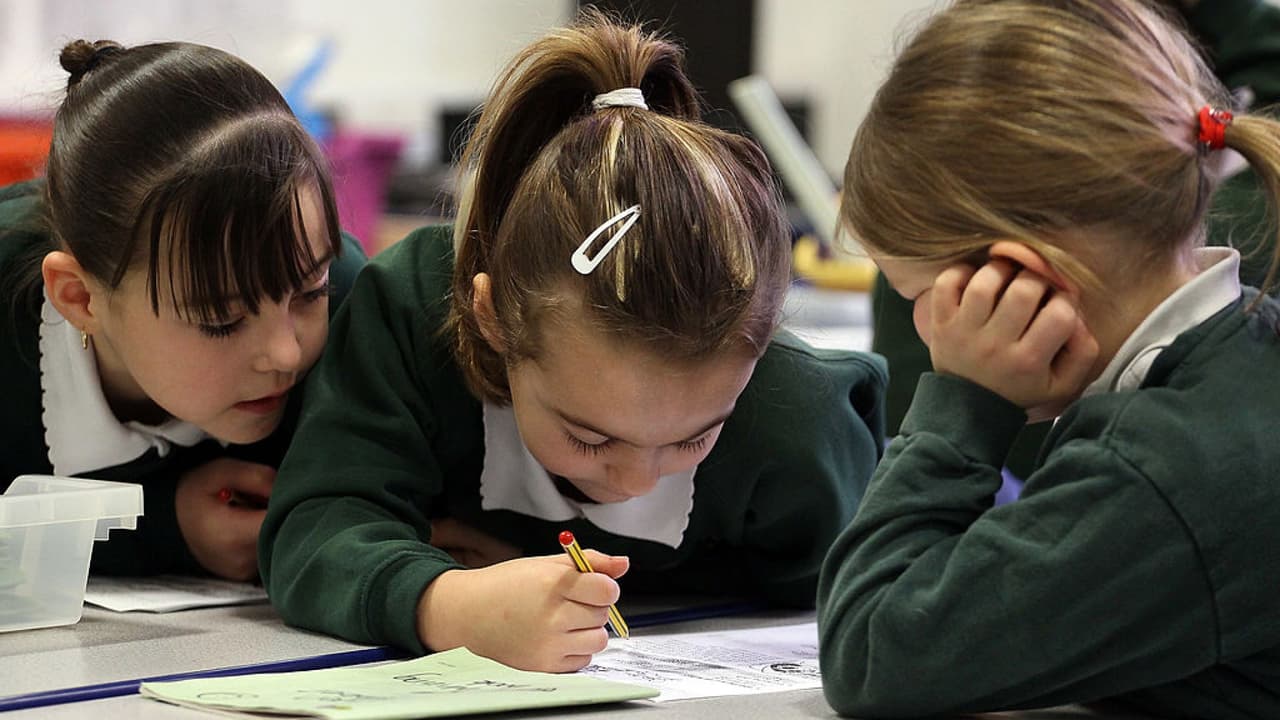 El Distrito Escolar de Dallas escuchará la opinión de los padres sobre la posibilidad de tener clases presenciales en el otoño