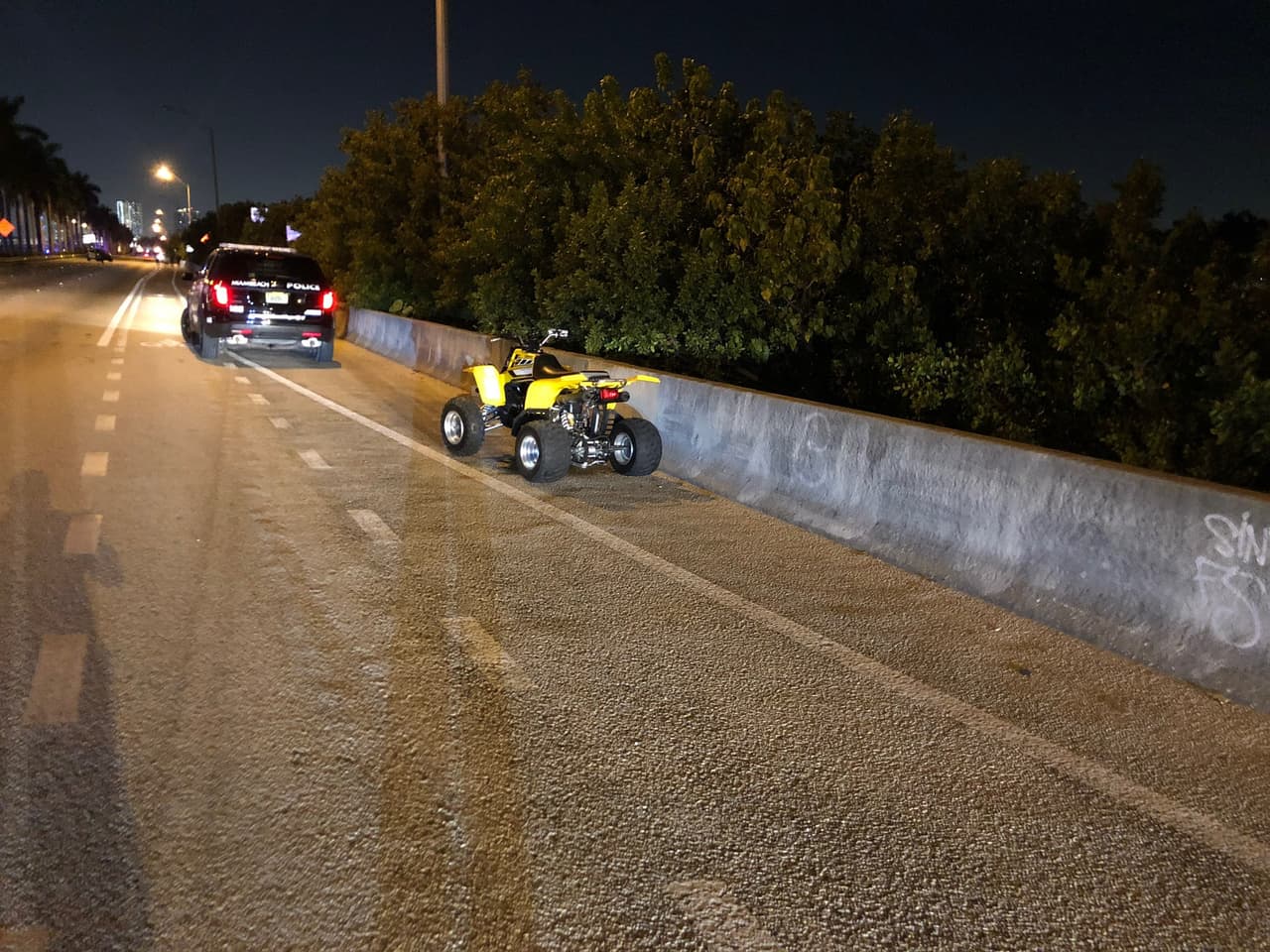 Arrestos y decomisos de ATV en Miami Beach: hubo caos en el MacArthur Causeway