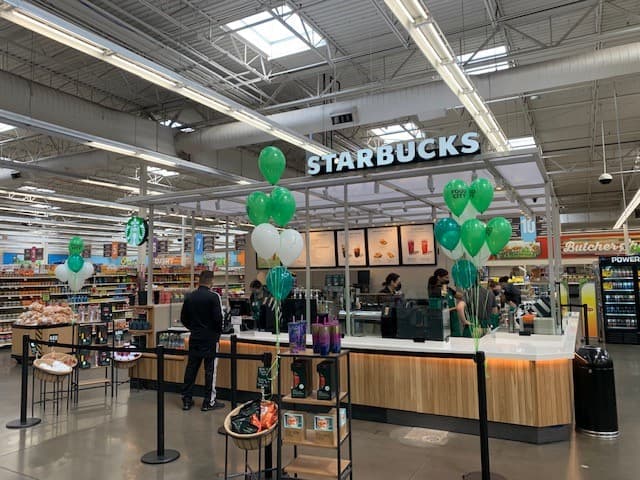 “Siempre escuchamos los comentarios que recibimos de nuestros clientes y 
<b>llevar un Starbucks a Food City es la petición número 1 que hemos tenido últimamente</b>. Nos encanta poder hacer realidad solicitudes populares como esta”, dijo Mike Solis, director de operaciones de Food City, mediante un comunicado de prensa.