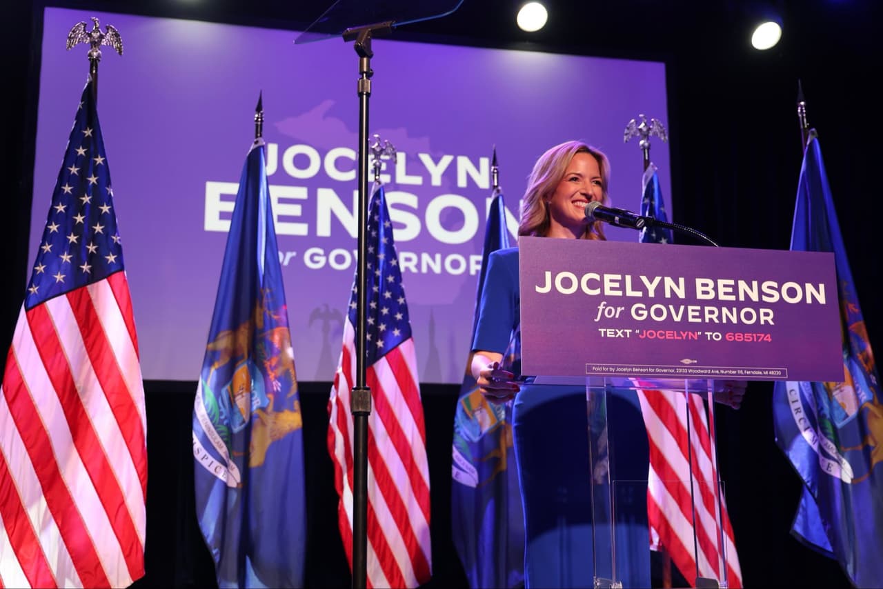 Jocelyn Benson gana las primarias demócratas de Michigan para gobernadora
