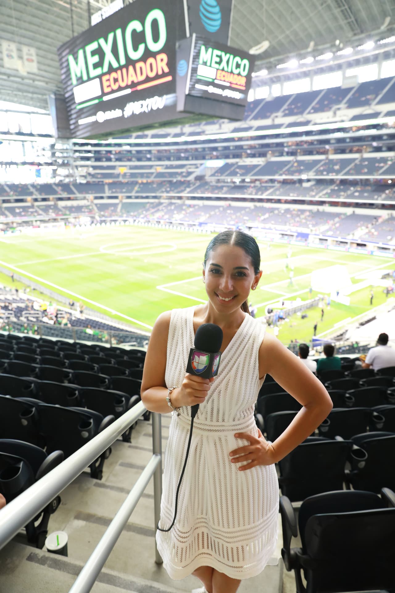 Y aquí te presentamos sus diferentes paradas, comenzando por 
<b>Dallas</b> y el partido amistoso entre 
<b>México</b> y 
<b>Ecuador</b> en el 
<b>AT&T Stadium</b>.