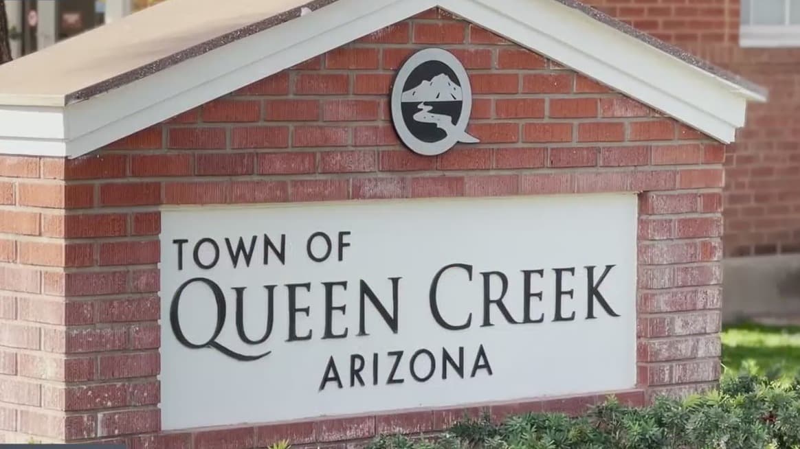 Un estudiante muerto y dos más hospitalizados por aparente sobredosis en escuela de Queen Creek