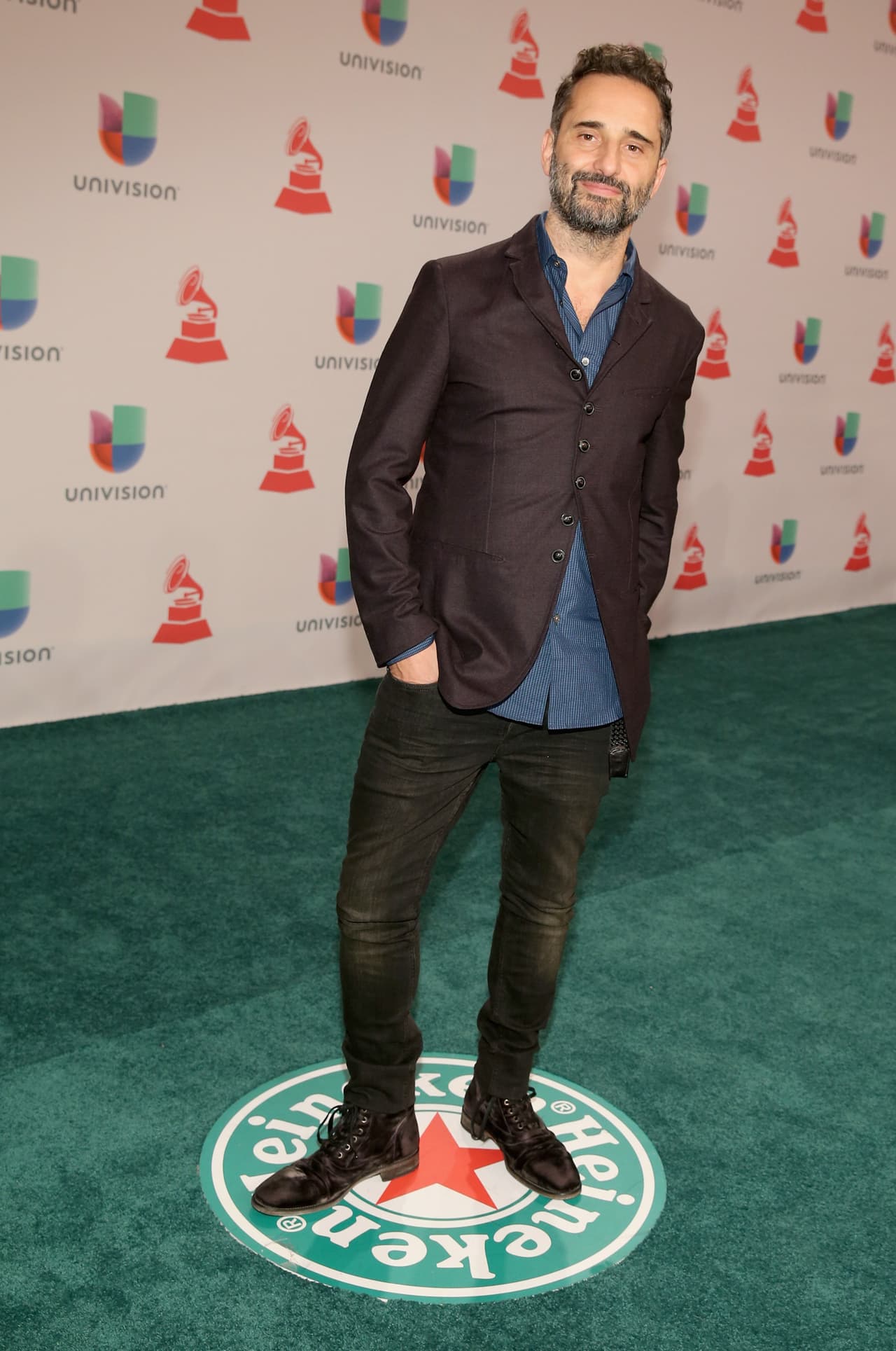 Jorge Drexler ha logrado consolidar una carrera en la música inigualable, por eso también ha sido nominado en 14 ocasiones.