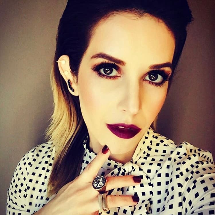 ¡WOW! 
<a href="http://www.facebook.com/erikareynapage/">Erika Reyna</a> nunca nos deja de sorprender.