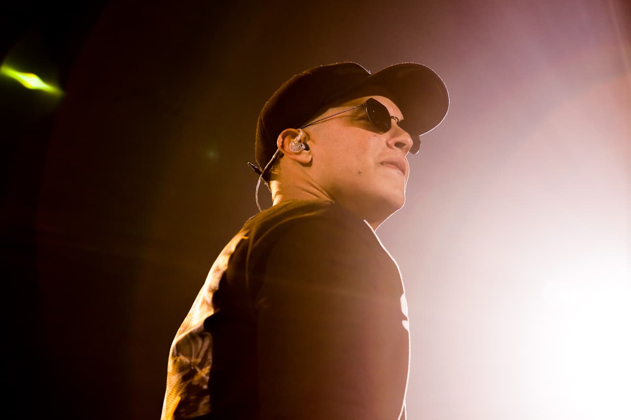 Daddy Yankee llegó puntual y de muy buen humor para su ensayo de 
<a href="https://www.univision.com/shows/premio-lo-nuestro">Premio Lo Nuestro 2019,</a> 
<b>en donde descubrimos algunos de sus gustos y costumbres. </b>