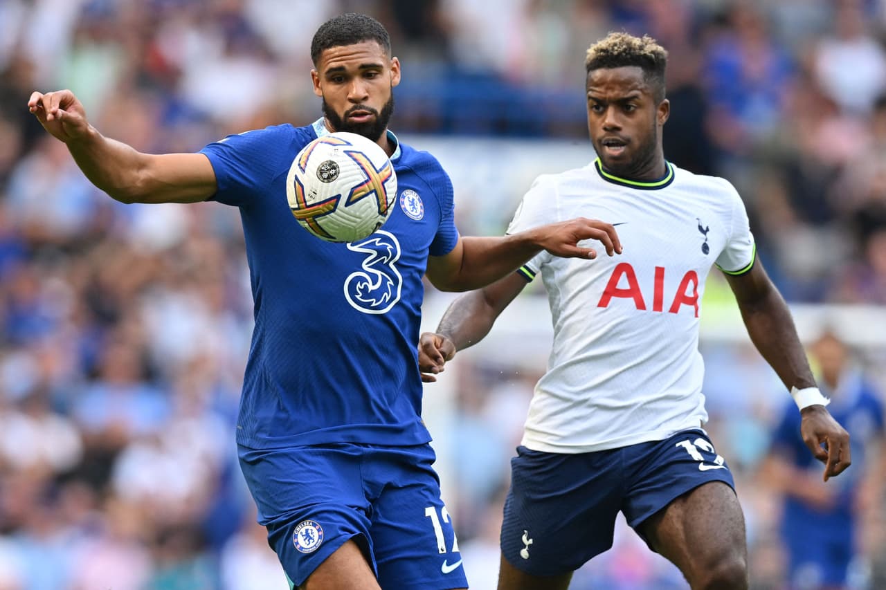 Los Blues y los Spurs dividieron puntos en el duelo de la Jornada 2 en la Premier League, que terminó con un conato de bronca.