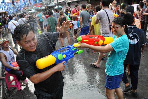 Pues es una de las más divertidas del años nuevo budista.