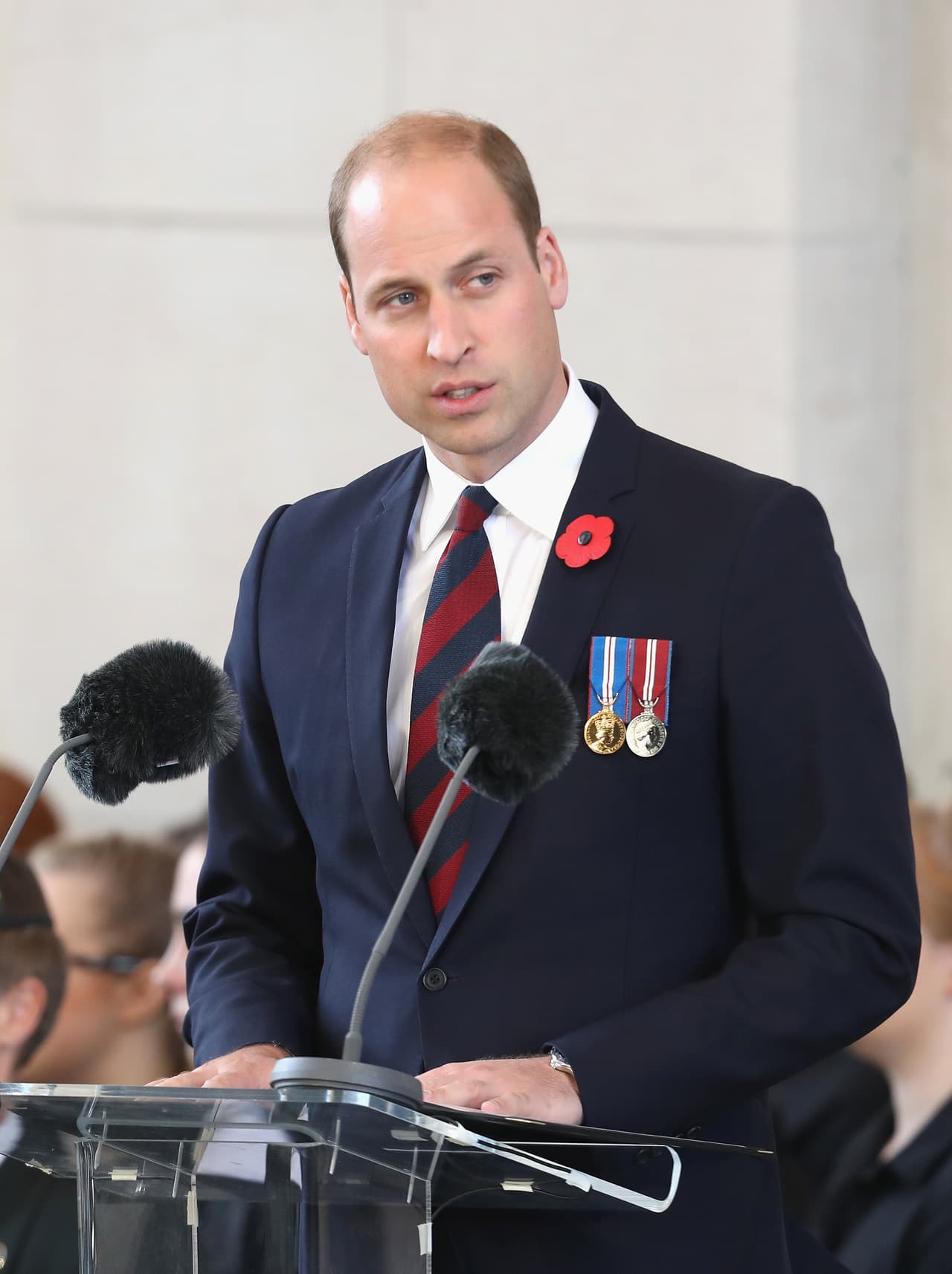 Esta conversación que sostuvo el hijo mayor de Lady Di, fue con el presentador Mark Austin, así como su hija Maddy, a quien le fue diagnosticada con anorexia hace cinco años, pero ha logrado recuperarse satisfactoriamente.