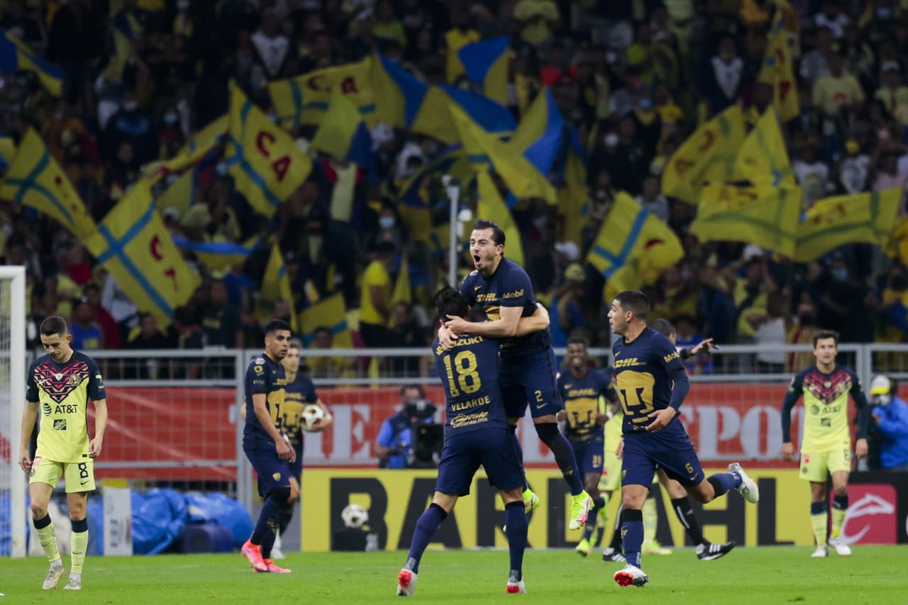 Con un auténtico juegazo de Alan Mozo, quien puso tres asistencias, además de los goles de Corozo y Meritao, Pumas fue mucho mejor que el América y lo eliminó en los Cuartos de Final del Grita México A21.