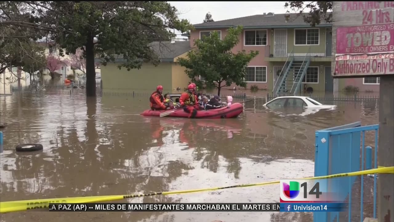 Evacúan a decenas de residentes de San José por los altos niveles de agua en el arroyo Coyote