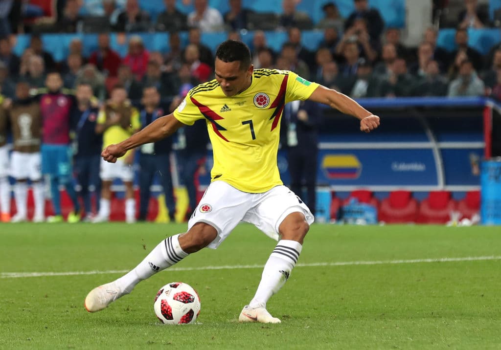 Carlos BaccaEl delantero colombiano dejó al Milan de Italia para unirse al Villarreal de España, equipo en el que ya había jugado en condición de cedido.