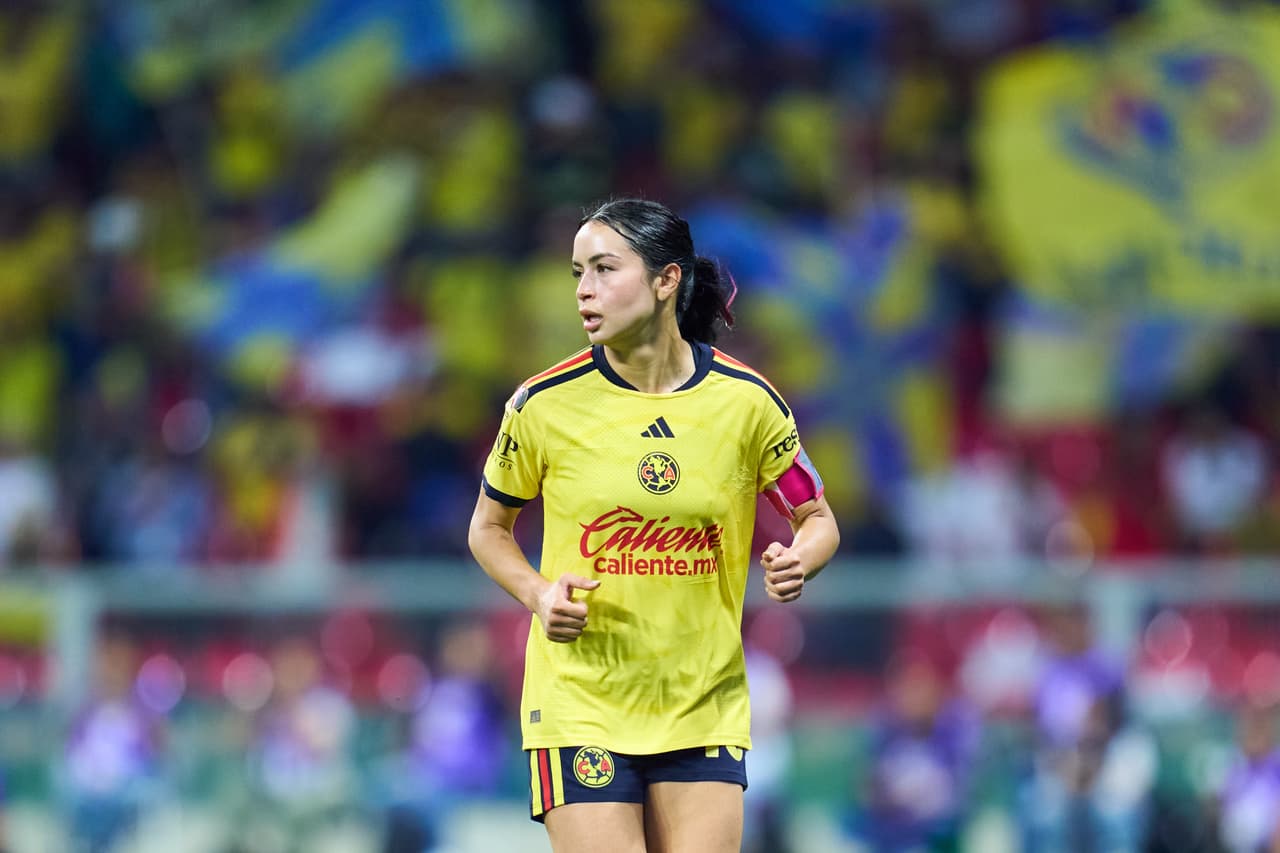 Scarlett Camberos finaliza en lugar 21 en la lista del Balón de Oro 2026