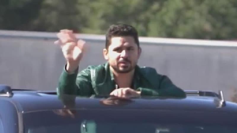 "LARRY, agradece a las leyes se haya hecho justicia a la verdad y seguirá siempre para adelante, con la cabeza en alto, siendo como hasta ahora, una persona honesta, trabajadora y comprometida con su trabajo, que se ocupa de su familia y que se entrega al cien por ciento en cada presentación...", dice el documento.