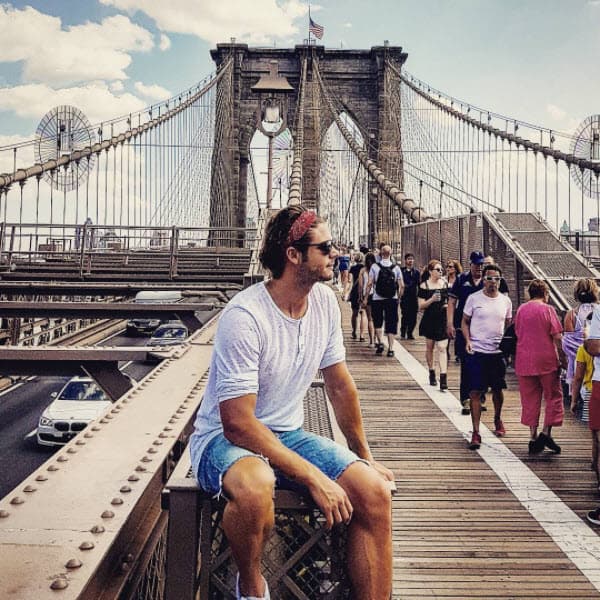 "HACIA BROOKLYN", escribió el argentino en esta fotografía.